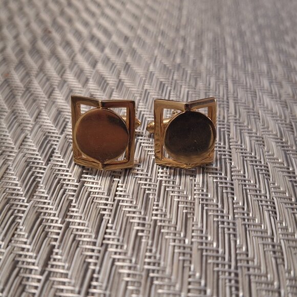 Vtg Swank engravable round cufflinks and tie clip set gold tone - Picture 2 of 3